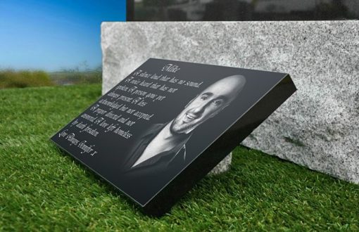 Memorial Plaque Ideas with photos and personal inscriptions